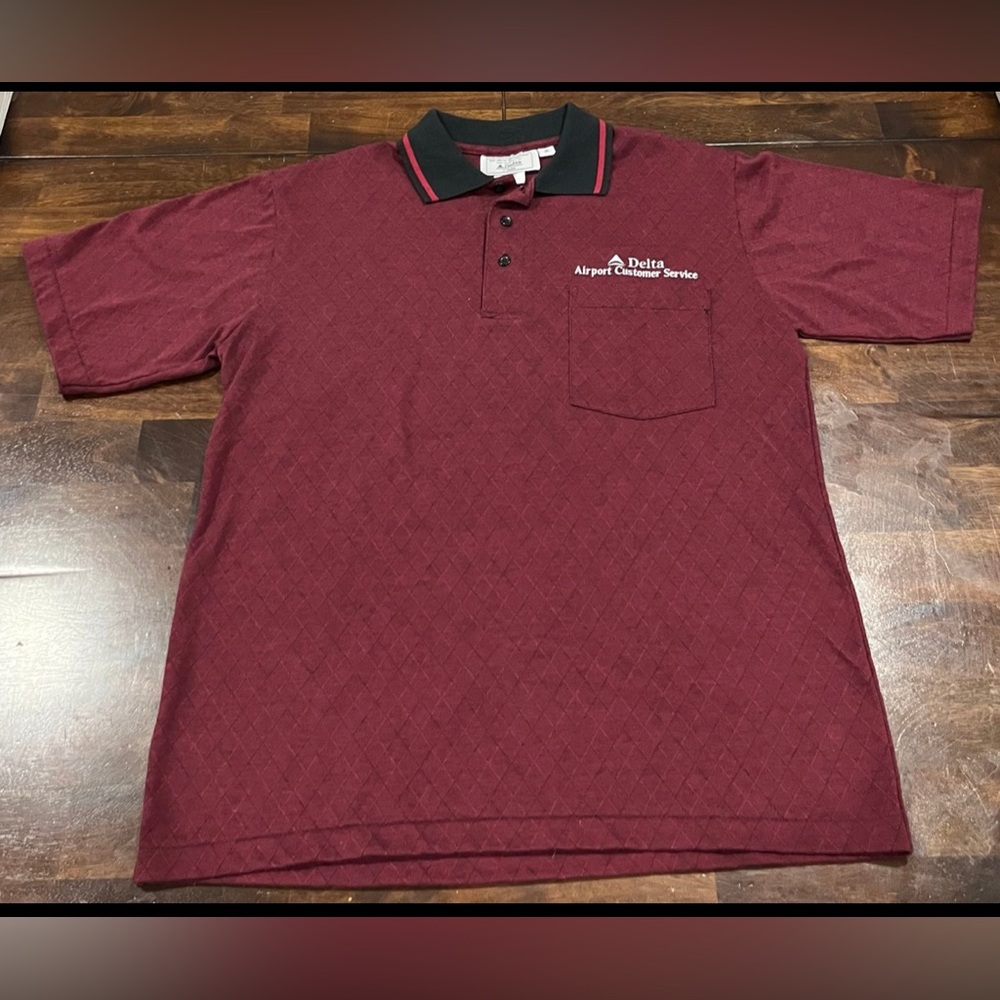 Delta Customer Service Burgundy Short Sleeve Polo Shirt by Cintas. Mens Size M